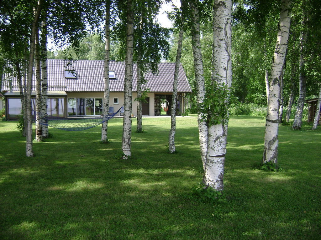 Mere Holiday House Сальме Экстерьер фото